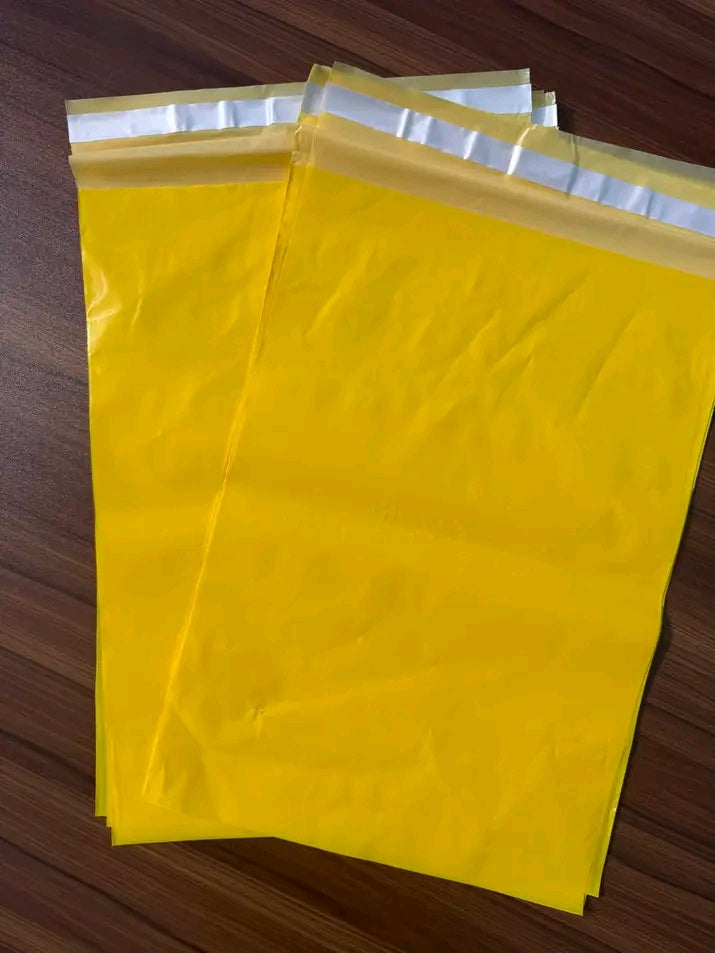 Shipping poly bag for parcel delivery